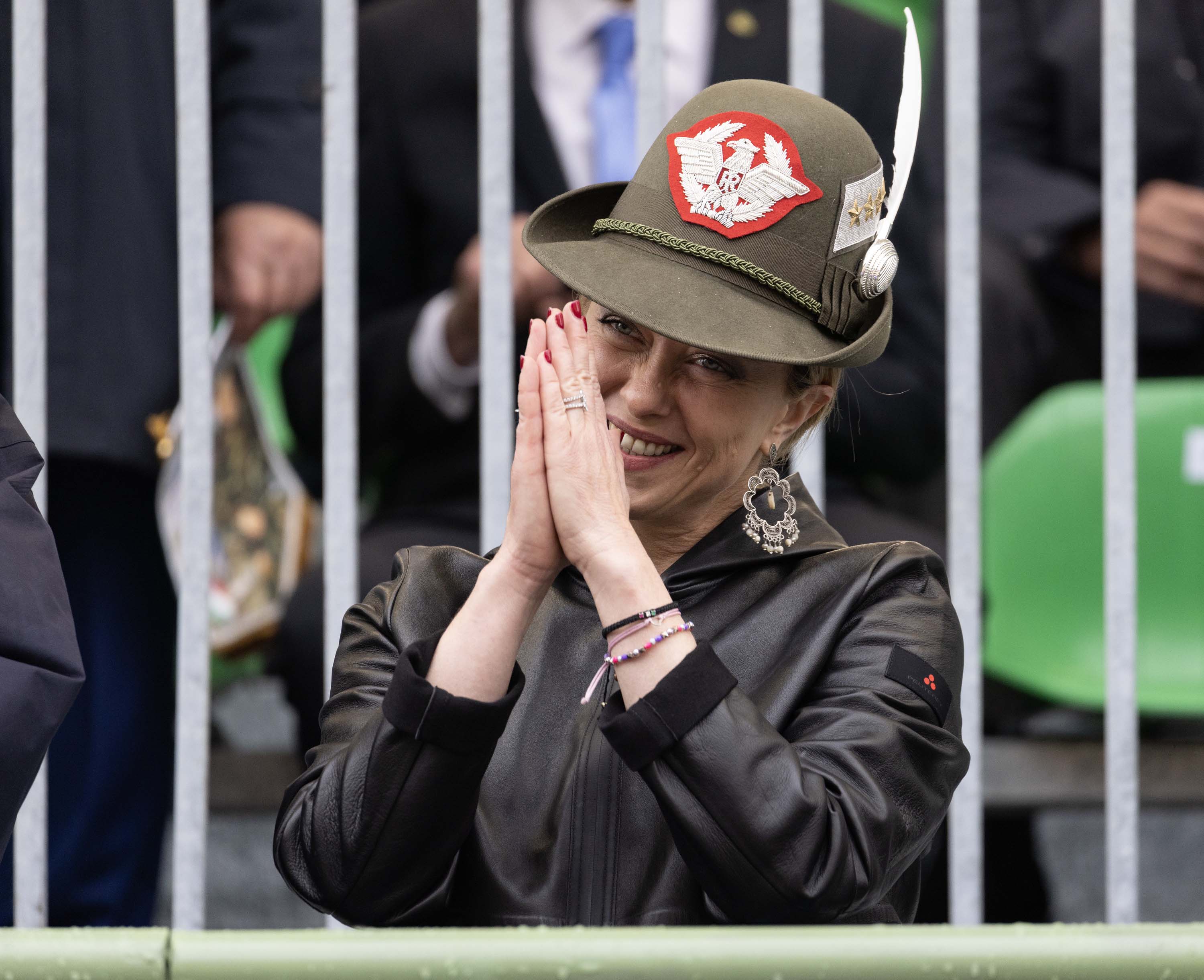 ADUNATA. MELONI E BORDIN: GLI ALPINI SONO PREZIOSI COME LE MAMME